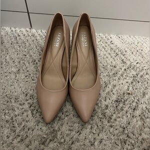 6.5 women’s size, Nude heels